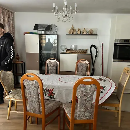 Ferienhaus Hartensteiner Straße 14 *